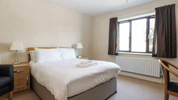 1 bedroom, individually decorated, individually furnished, free WiFi