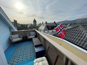 Appartement, 2 chambres, balcon, vue sur la ville | Balcon