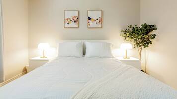 1 dormitorio, escritorio, tabla de planchar con plancha y wifi gratis