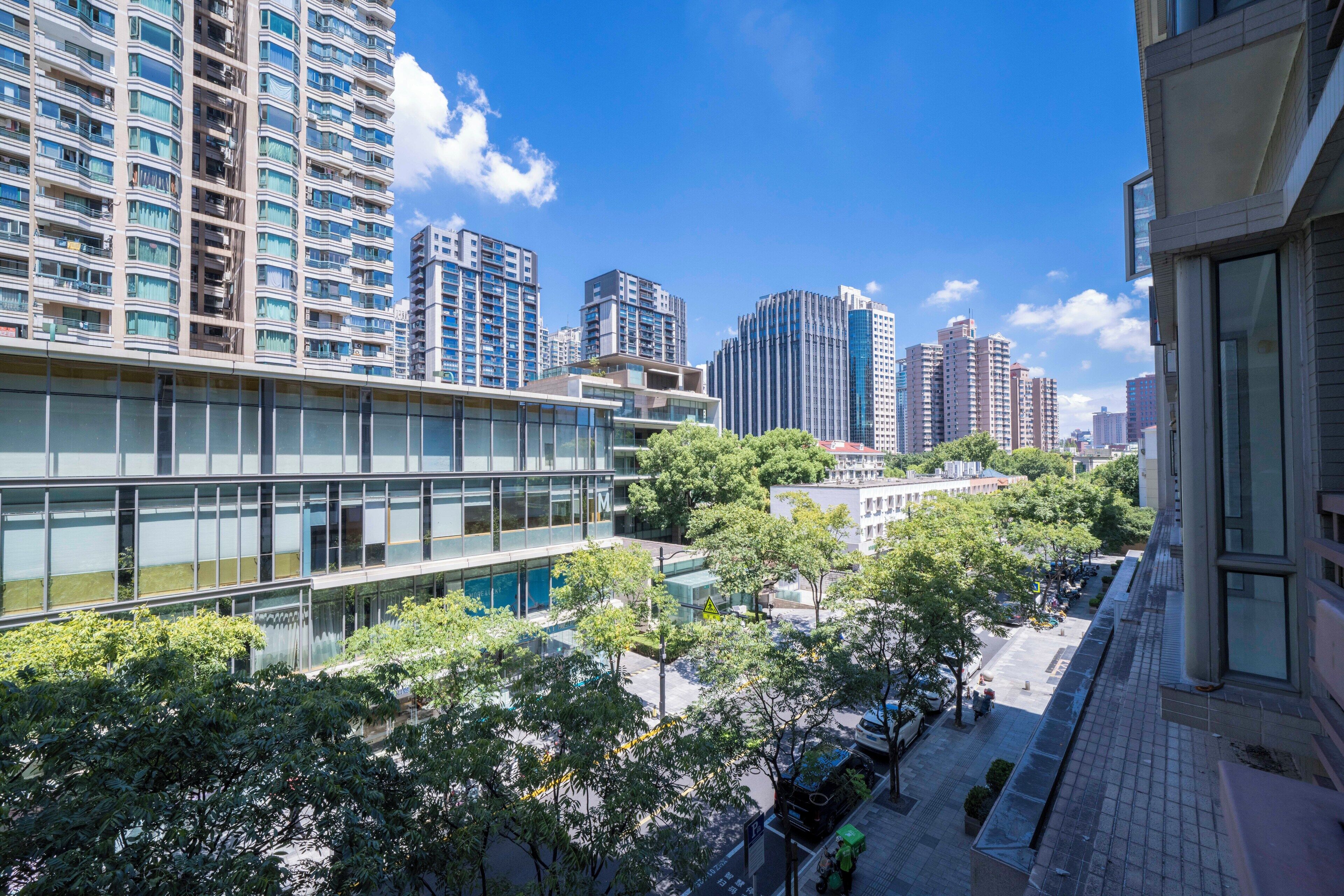 Appartement Supérieur, 3 chambres, balcon, vue ville | Vue de la chambre