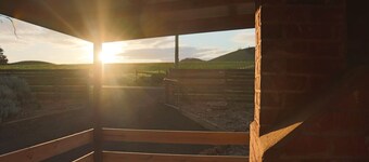 Black Rock Cottage-Gateway to The Great Ocean Road