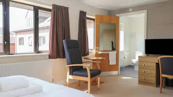 1 bedroom, individually decorated, individually furnished, free WiFi