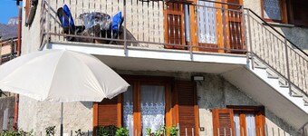 Laura's House, a detached house 5 km from Varenna