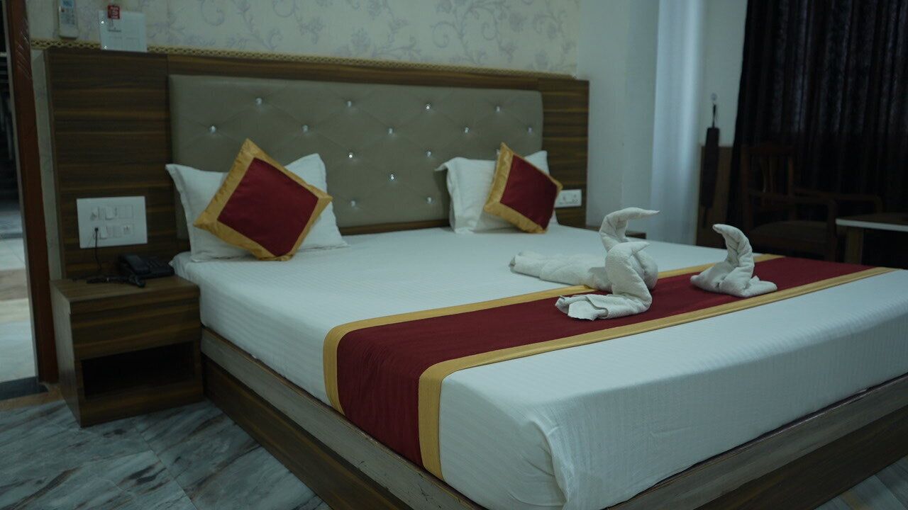 豪華雙人房 | 免費無線上網、床單