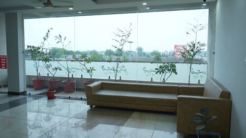 Hotel Holiday Fun Resort