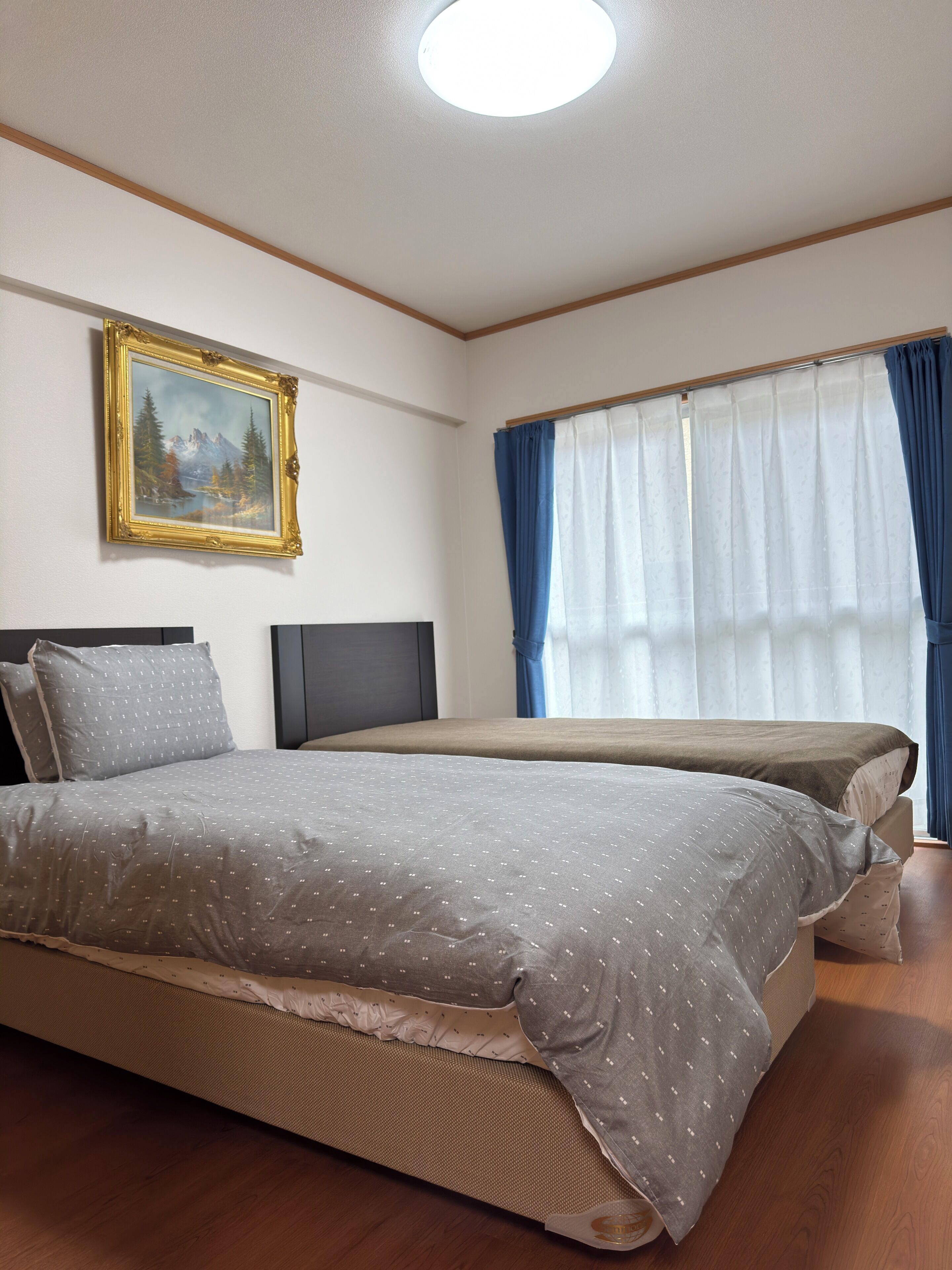 Familienapartment, 2 Schlafzimmer, Balkon | Zimmersafe, individuell dekoriert, individuell eingerichtet