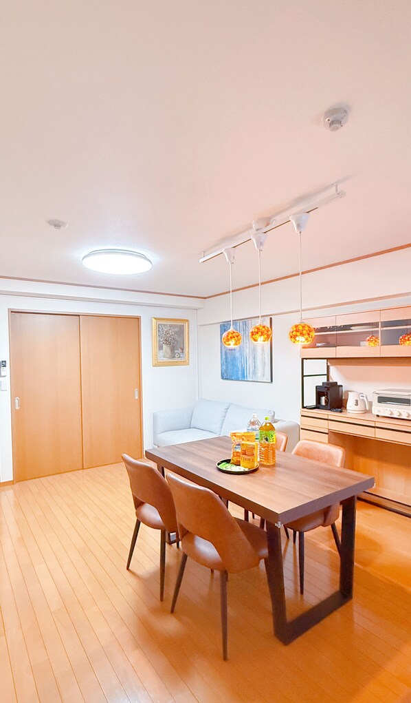 Family Apartment, 2 Bedrooms, Balcony | Interior - HYGGE HOUSE Traveler's house (Kashiwa)