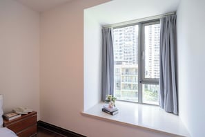 Superior Apartment, 3 Bedrooms, Balcony, City View | Iron/ironing board, free WiFi - Tyms Premium 3BR 2BA Apt Yongxin Century (Shanghai)