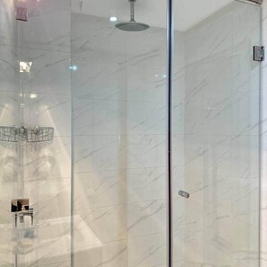 Hair dryer - Trésor Andalous | Air Conditioning, Wifi, Swimming Pool & Balconies (Marrakesh)