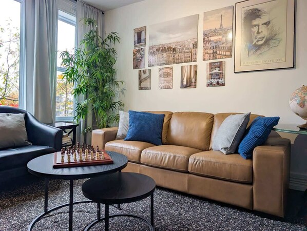 TV, offices