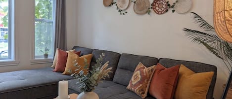 TV, video games, DVD player, offices