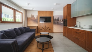 Apartament | Cuina privada | Frigorífic, placa de cuina i bullidora elèctrica