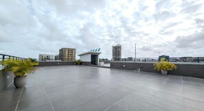 Apartament empresarial, 1 dormitori, accés a la piscina, vistes a l'oceà | Terrassa o pati