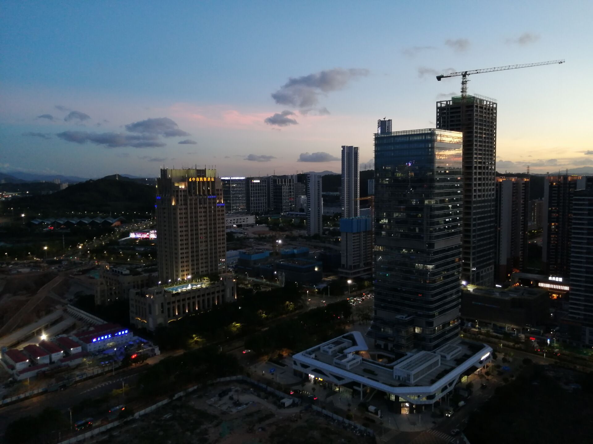 Executive-Doppelzimmer, Balkon, Stadtblick | Terrasse/Patio