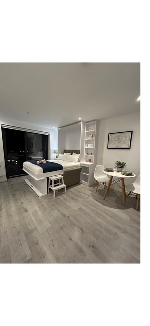 1 bedroom, iron/ironing board, WiFi, bed sheets - Rj House. (Gibraltar)