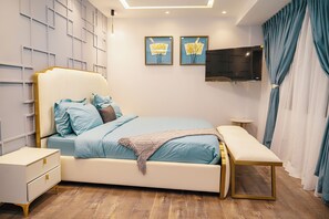 Deluxe Apartment, City View | Soundproofing, iron/ironing board, free WiFi