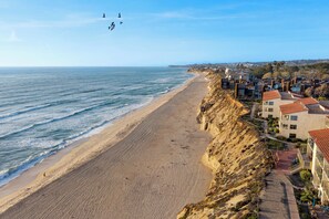 Beach - Solana Tides - New! Remodeled Oceanfront Condo (Solana Beach)