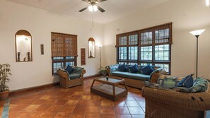 Lägenhet | Gratis wi-fi och sängkläder