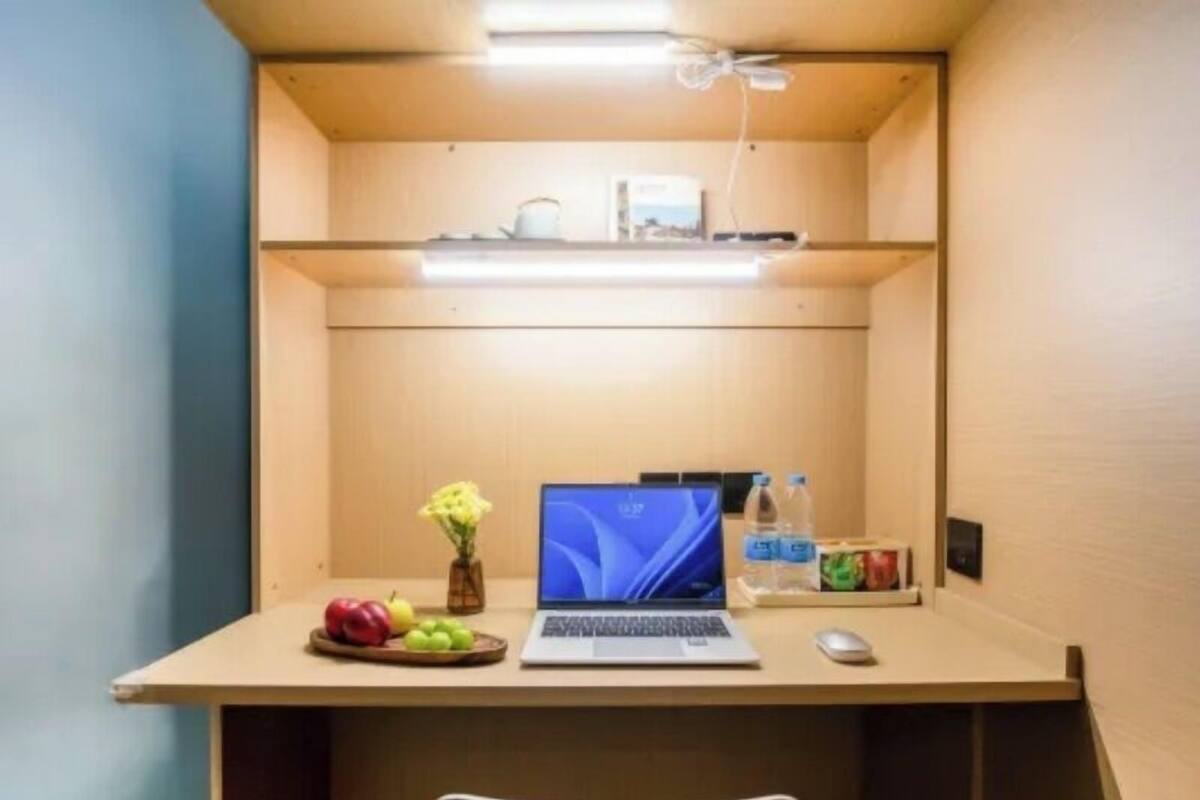 シングルルーム シングルベッド 1 台 専用バスルーム | WiFi (無料)