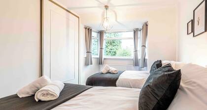 Cosy Home in Stoke on Trent
