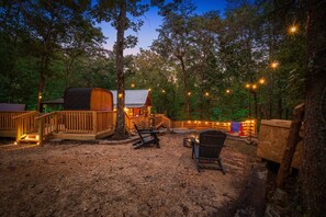 Terrace/patio - Intimate Cabin Escape: Hot Tub, Sauna, Firepit, Grill & Projector (Mentone)