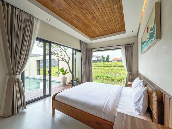 3 habitaciones, tabla de planchar con plancha, internet y ropa de cama 