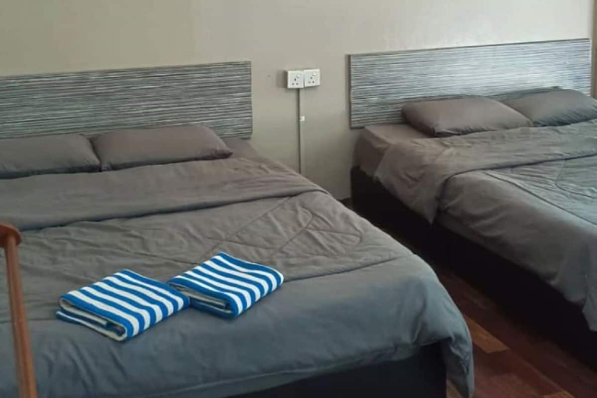 Family Room | Free WiFi