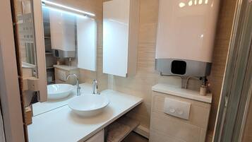 Ducha, toallas