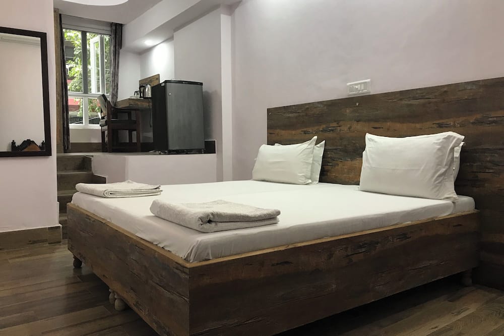 Tatvamasi Homestay