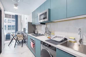 Studio | Internet - Al Barsha Studio Sleeps 2 in a Great Location (Dubai)