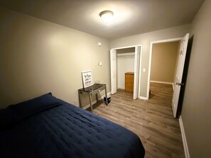 4 habitaciones, escritorio, wifi gratis y ropa de cama 