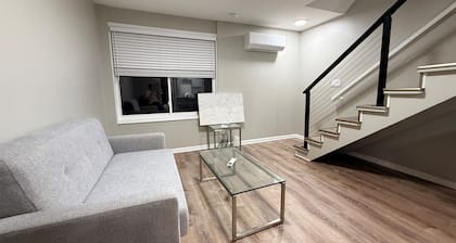 * NEW * 1BR Retreat | Heart of Campus w/ Parking