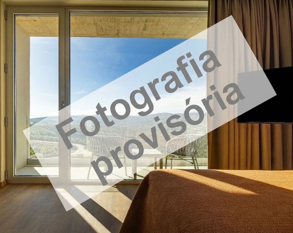 迷你吧、客房內保  險箱、免費無線上網、床單