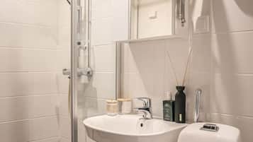 Hair dryer, towels