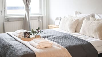 2 bedrooms, WiFi, bed sheets