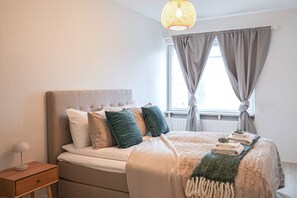 2 bedrooms, WiFi, bed sheets