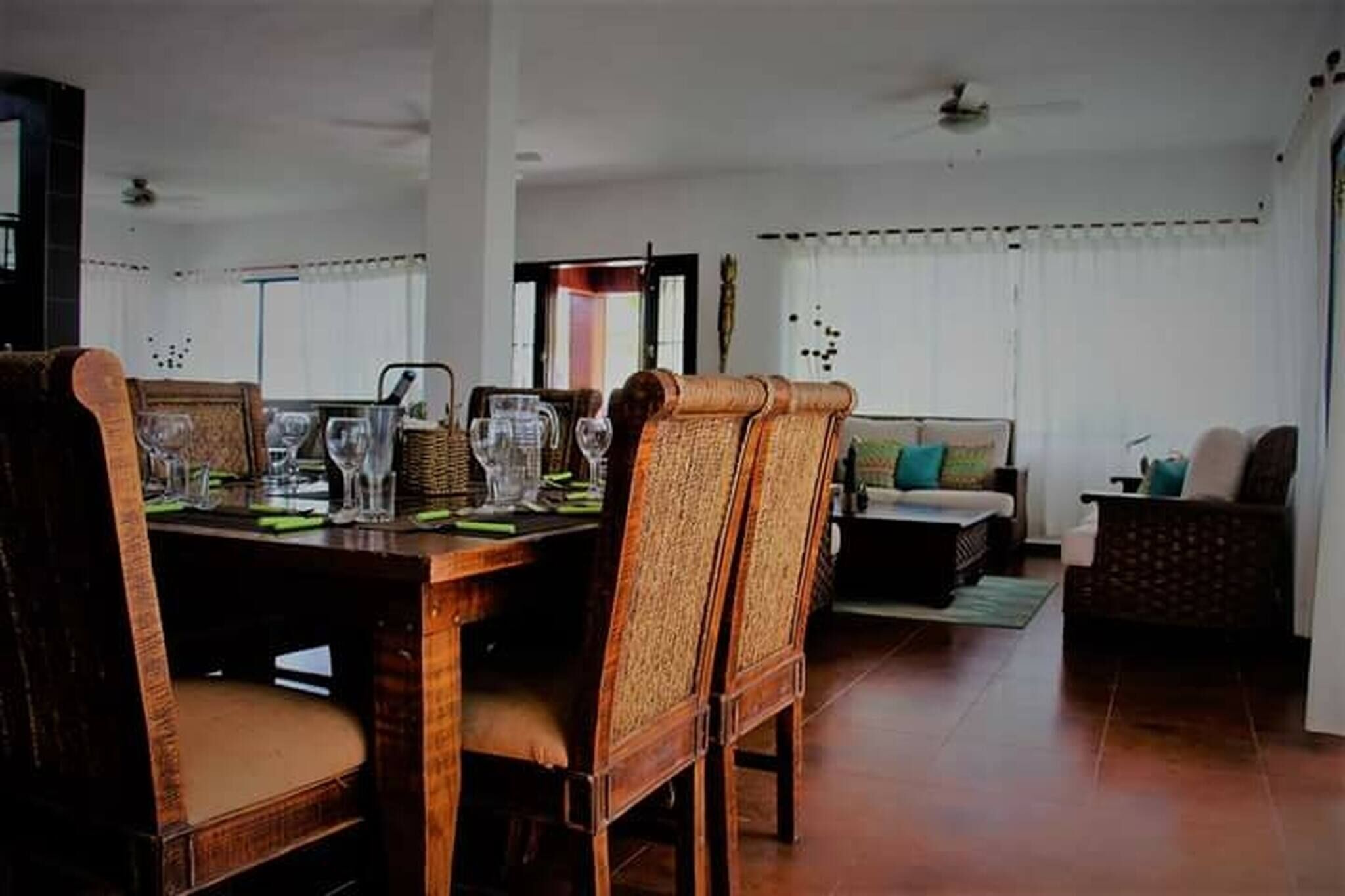 Villa, 6 Bedrooms, Smoking, Private Pool | Dining room