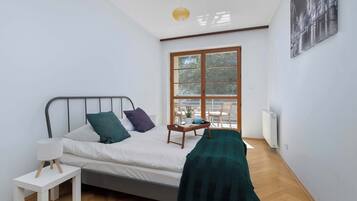 2 bedrooms, iron/ironing board, travel crib, WiFi