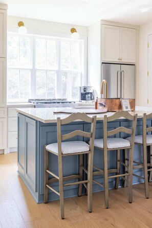 冰箱、烤箱、炉灶、洗碗机