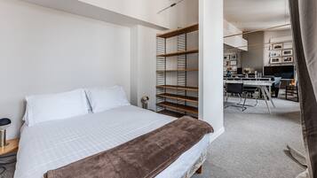 1 chambre, fer et planche à repasser, Wi-Fi gratuit, draps fournis