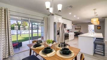 Hus (3 Bedrooms) | Innvendig