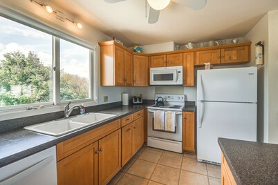 距海幾步之遙：弗吉尼亞海灘寬敞度假屋！  