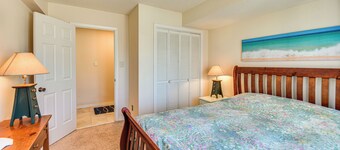 Steps to Ocean: Spacious Virginia Beach Retreat!