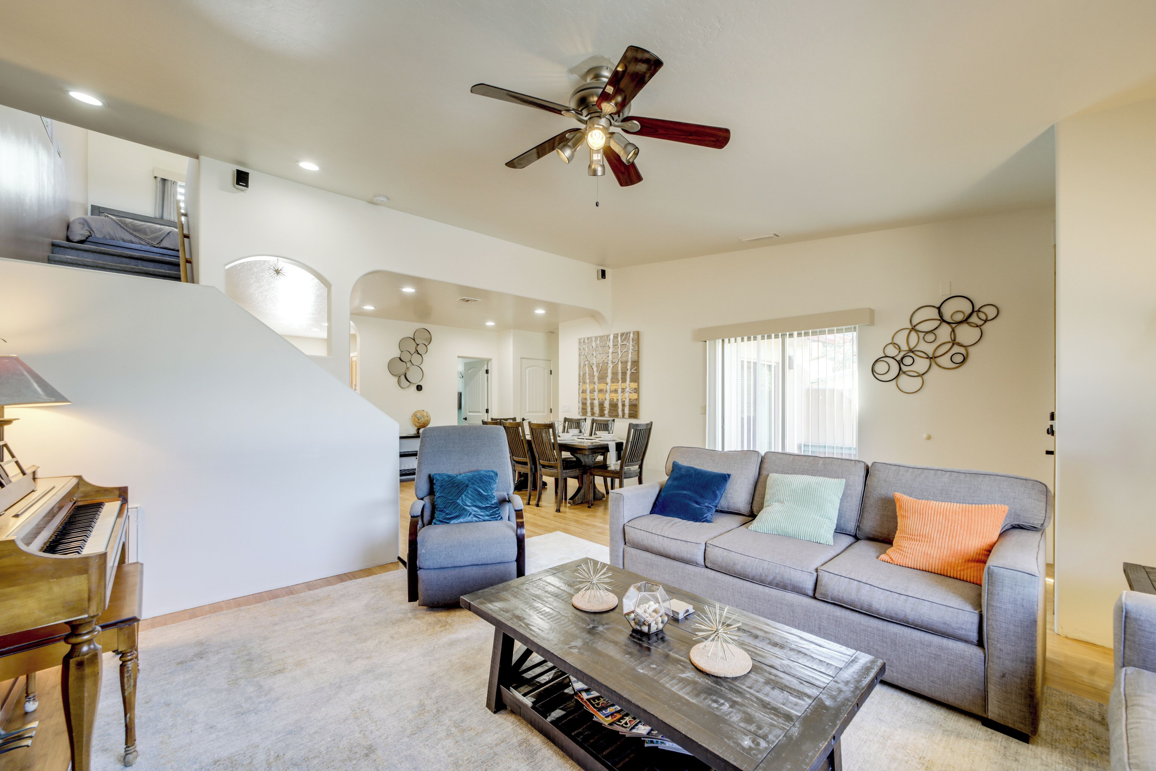 House (3 Bedrooms) | Interior