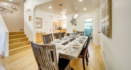 Thunder Mtn Views: Walkable Home in West Sedona!