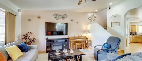 House (3 Bedrooms) | Front of property