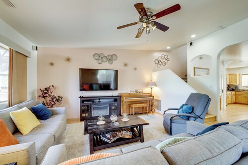 Hike, Bike & Relax: Walkable Home in West Sedona!