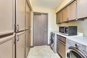 منزل (2 Bedrooms) | ال منشأة من الداخل