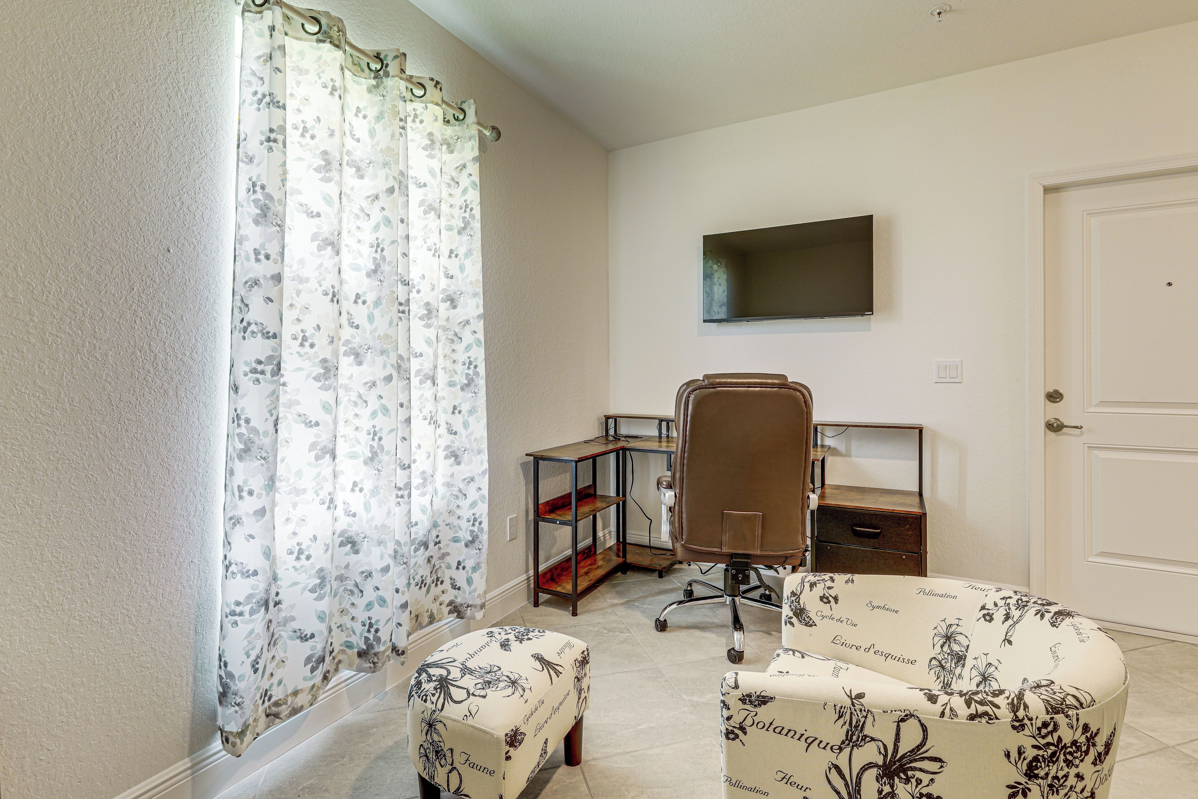 Apartment (1 Bedroom) | Interior