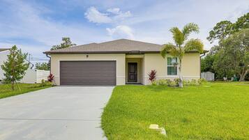 Apartment (1 Bedroom) | Interior